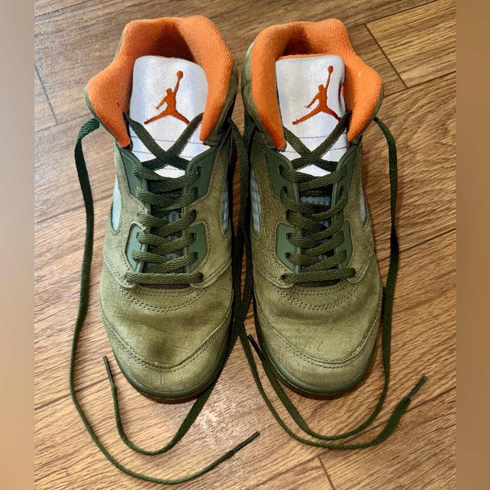 Air Jordan 5 Retro "Olive" sneakers youth size 3